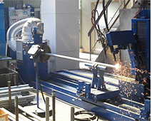 Plasma pipe cutting machine